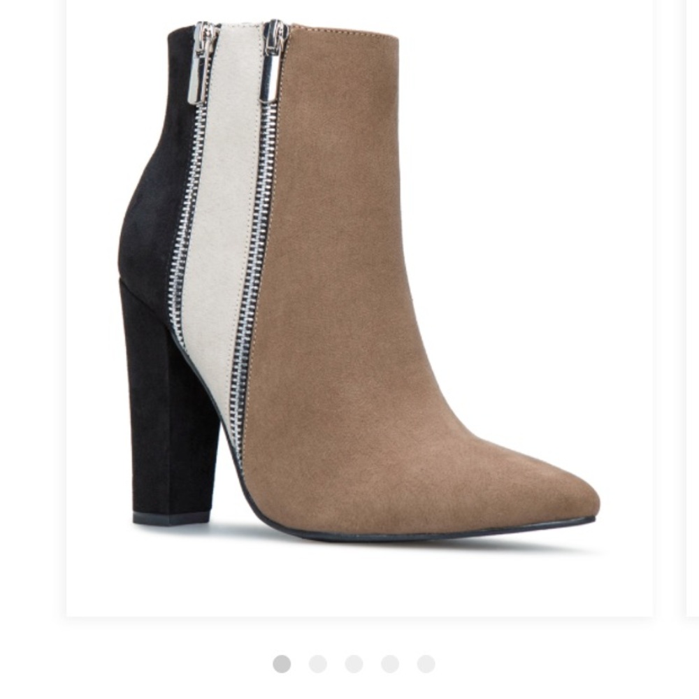 DIANE ZIPPER HEELED BOOTIE